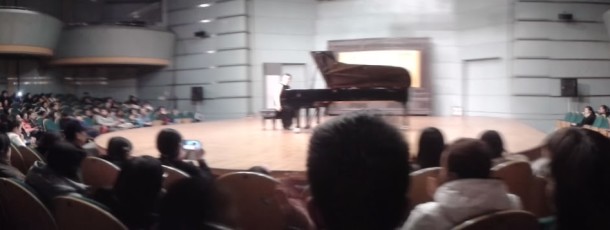 XINA TOUR 2013: NANJING